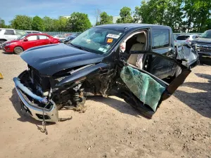 Nissan Titan 5.6L 8 2017
