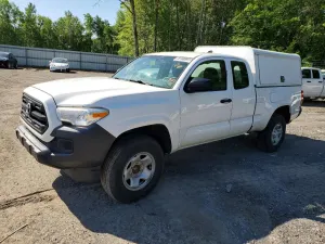 Toyota Tacoma 2.7L 4 2016