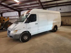 Dodge Sprinter 2.7L 5 2006