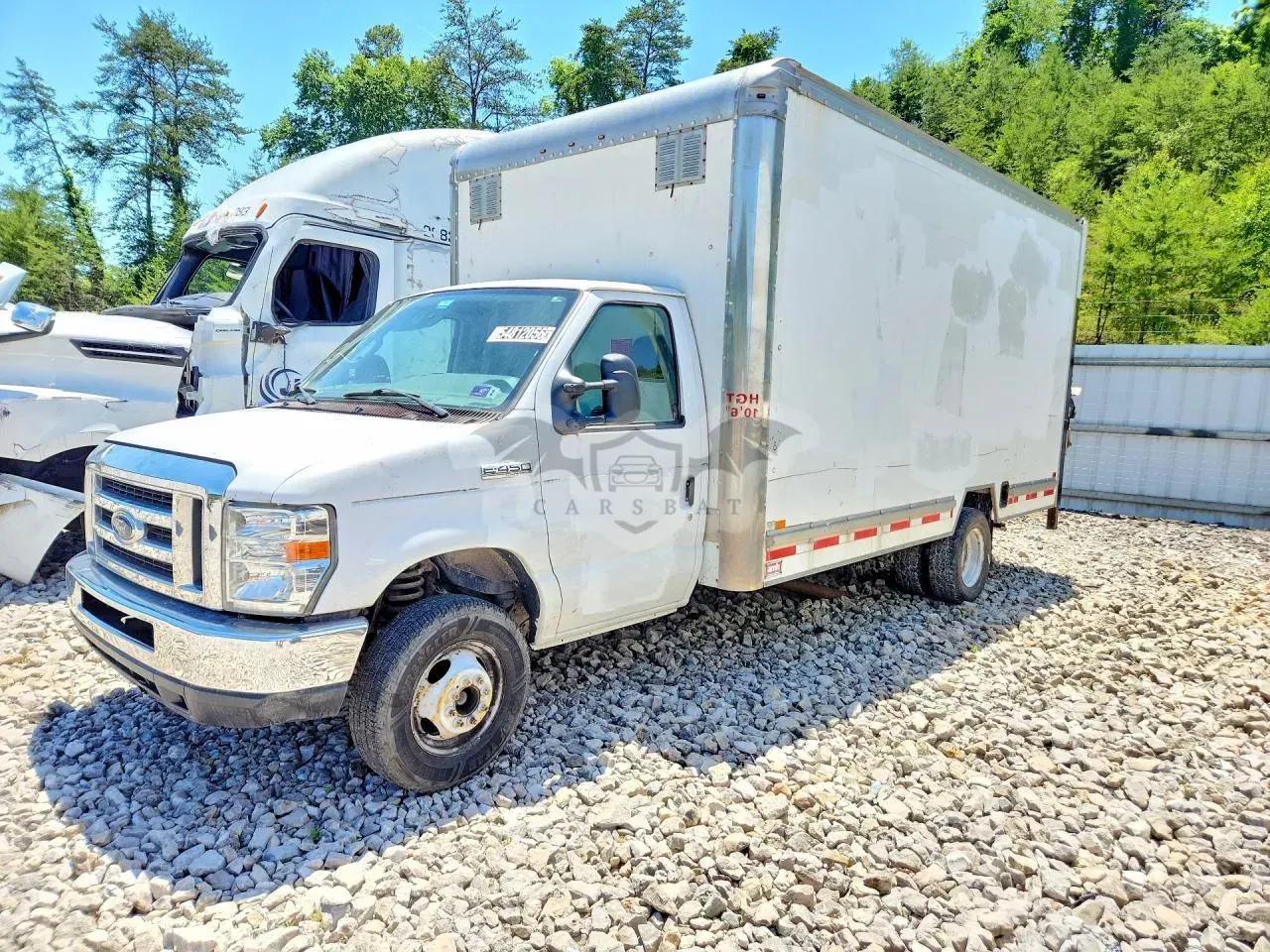 Ford E-450 6.8L 10 2017