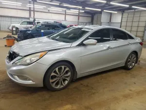 Hyundai Sonata 2.0L 4 2013