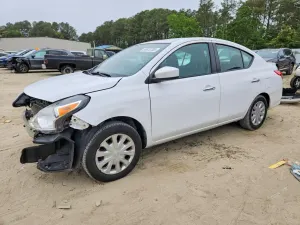 Nissan Versa 1.6L 4 2019
