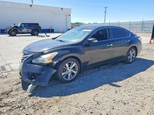 Nissan Altima 2.5L 4 2015