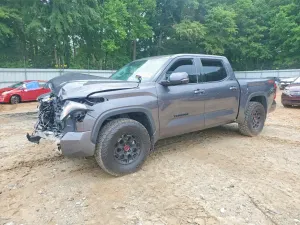 Toyota Tundra 3.4L 6 2022
