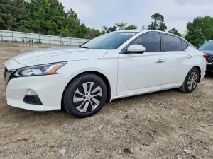 Nissan Altima 2.5L 4 2019