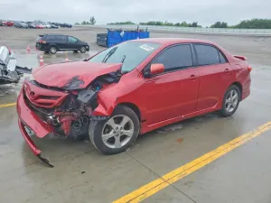 Toyota Corolla 1.8L 4 2013