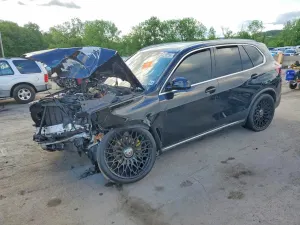 BMW X5 3.0L 6 2021