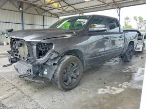 RAM 1500 5.7L 8 2020