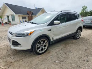 Ford Escape 2.0L 4 2015
