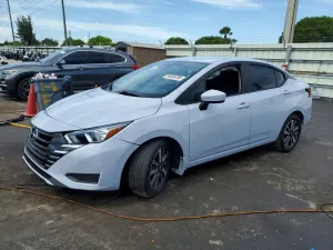 Nissan Versa 1.6L 4 2024