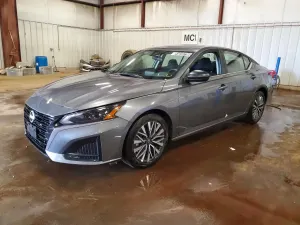 Nissan Altima 2.5L 4 2026