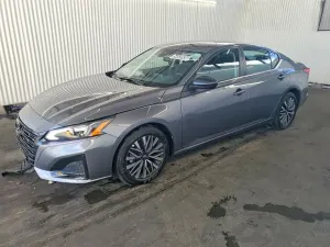 Nissan Altima 2.5L 4 2026