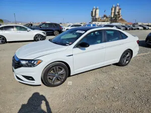 Volkswagen Jetta 1.4L 4 2020