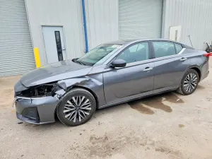 Nissan Altima 2.5L 4 2024