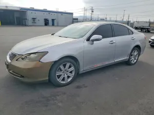 Lexus ES 3.5L 6 2011