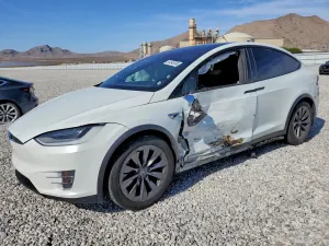 Tesla Model X 2018