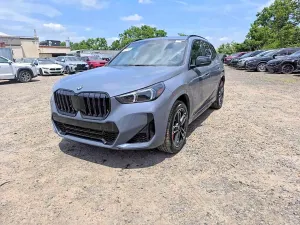 BMW X1 2.0L 4 2026