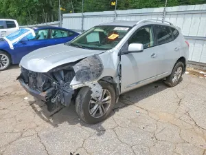 Nissan Rogue 2.5L 4 2013