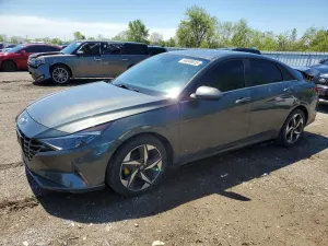 Hyundai Elantra 2.0L 4 2022