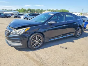 Hyundai Sonata 2.0L 4 2015