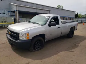 Chevrolet Silverado 1500 4.8L 8 2011