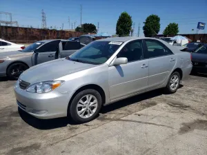 Toyota Camry 3.0L 6 2004