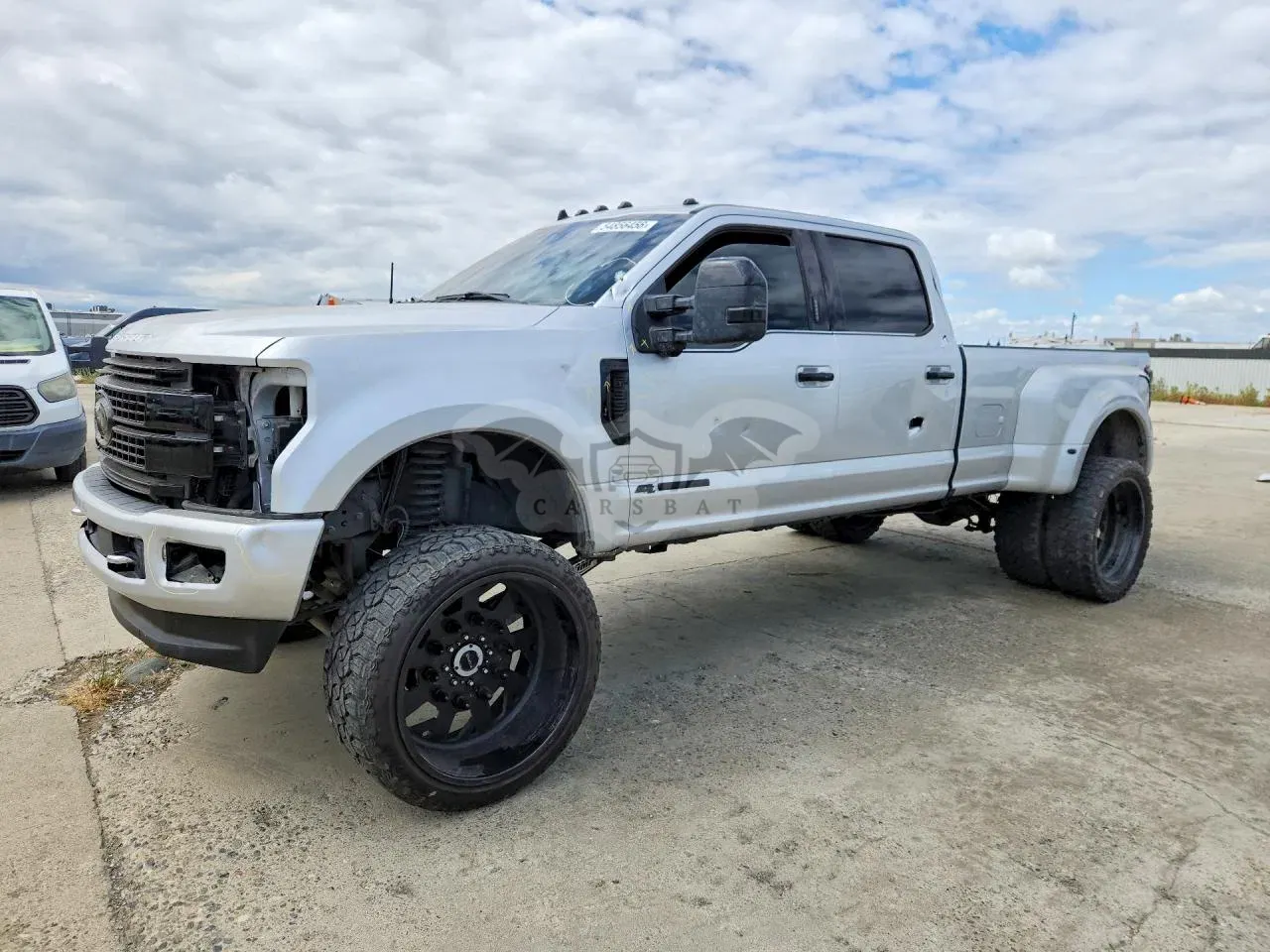 Ford F-350 6.7L 8 2019