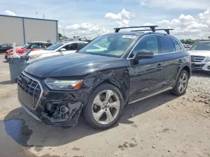 Audi Q5 2.0L 4 2021