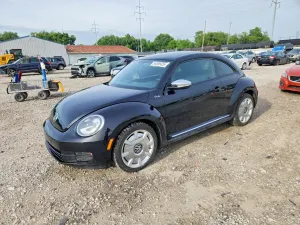 Volkswagen Beetle 2.5L 5 2013