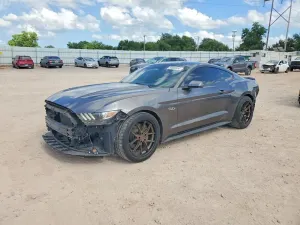 Ford Mustang 5.0L 8 2015