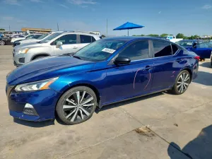 Nissan Altima 2.5L 4 2020
