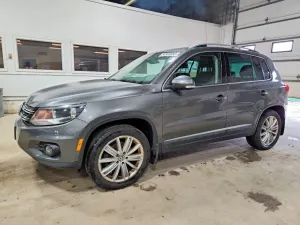 Volkswagen Tiguan 2.0L 4 2015