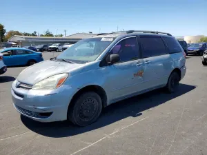Toyota Sienna 3.3L 6 2004