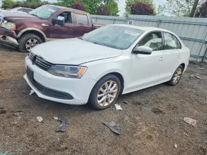 Volkswagen Jetta 1.8L 4 2014