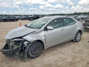 Toyota Corolla 1.8L 4 2016