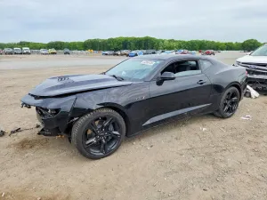 Chevrolet Camaro 6.2L 8 2021