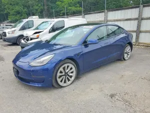 Tesla Model 3 2022
