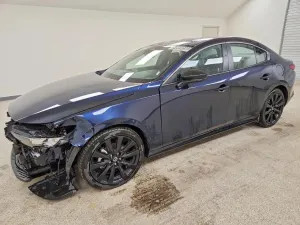 Mazda 3 2.5L 4 2025