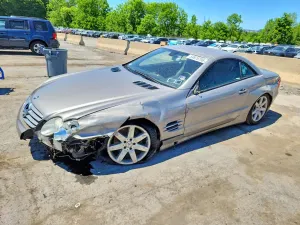 Mercedes-Benz SL 5.0L 8 2005