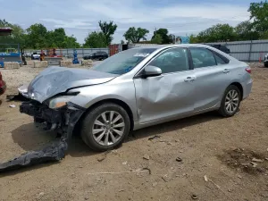 Toyota Camry 2.5L 4 2015