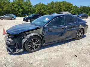Toyota Camry 2.5L 4 2020