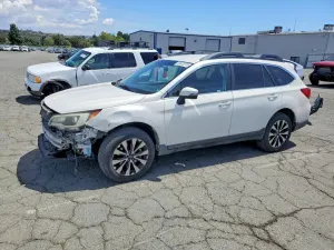 Subaru Outback 2.5L 4 2015
