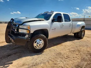 Chevrolet Silverado 1500 6.6L 8 2012