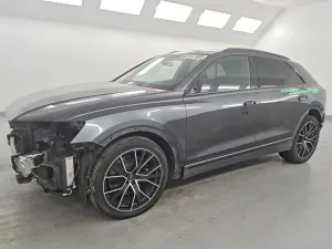 Audi SQ8 4.0L 8 2023