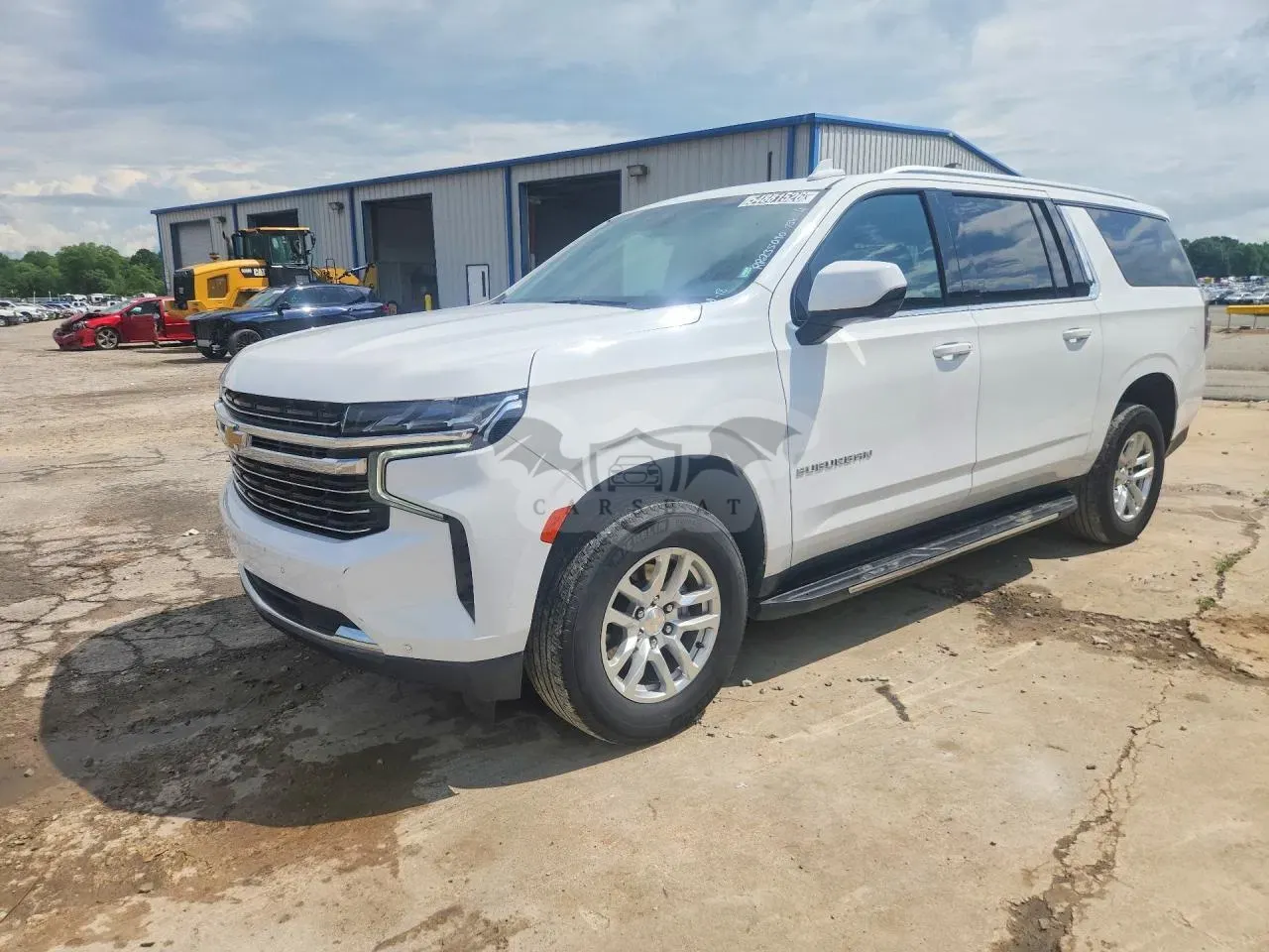 Chevrolet Suburban 5.3L 8 2024