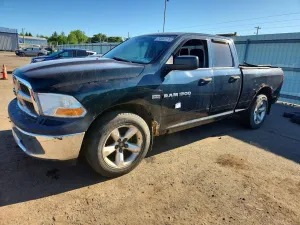 Dodge RAM 5.7L 8 2011