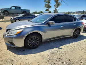 Nissan Altima 2.5L 4 2017