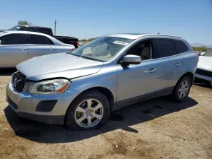 Volvo XC60 3.2L 6 2011