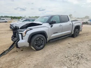 Toyota Tundra 3.4L 6 2025