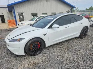 Tesla Model 3 2025